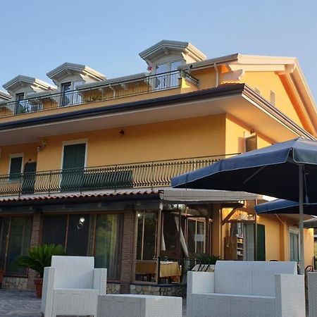 B&B Oliveto Caserte Extérieur photo